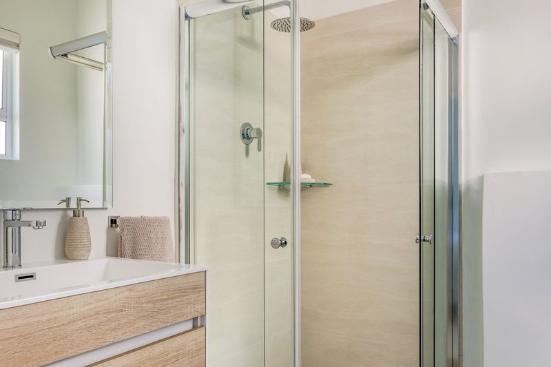 Bedroom three ensuite